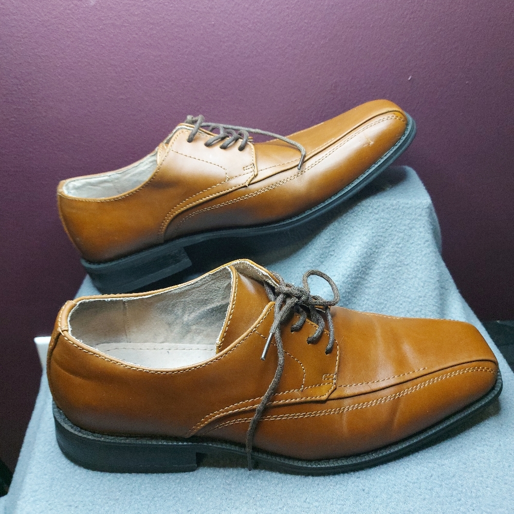 Ferrar dress shoes